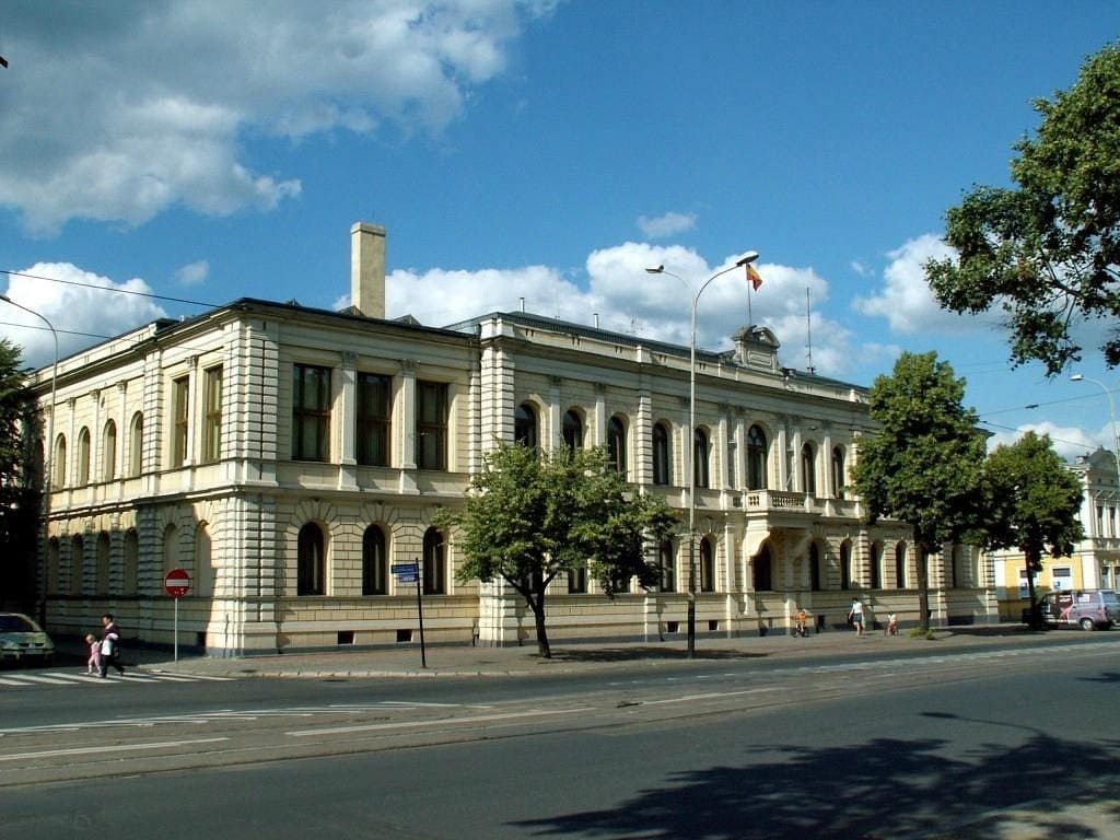 Biuro tłumaczeń Pabianice, tłumaczenia Pabianice, tłumaczenia przysięgłe Pabianice, tłumacz przysięgły Pabianice