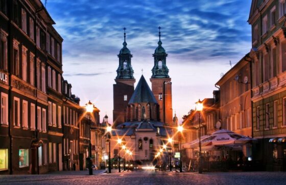 Biuro tłumaczeń Gniezno, tłumacz przysięgły Gniezno, tłumacz przysięgły języka angielskiego Gniezno, tłumacz przysięgły języka niemieckiego Gniezno, tłumacz przysięgły Gniezno niemiecki