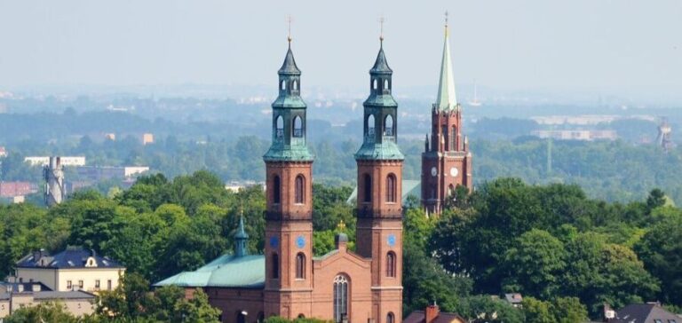 Bazylika, w Piekarach Śląskich, gdzie działalność prowadzi tłumacz przysięgły Piekary Śląskie.