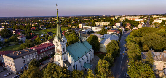 Panorama miasta Dębica, w któym funkcjonuje tłumacz przysięgły Dębica.