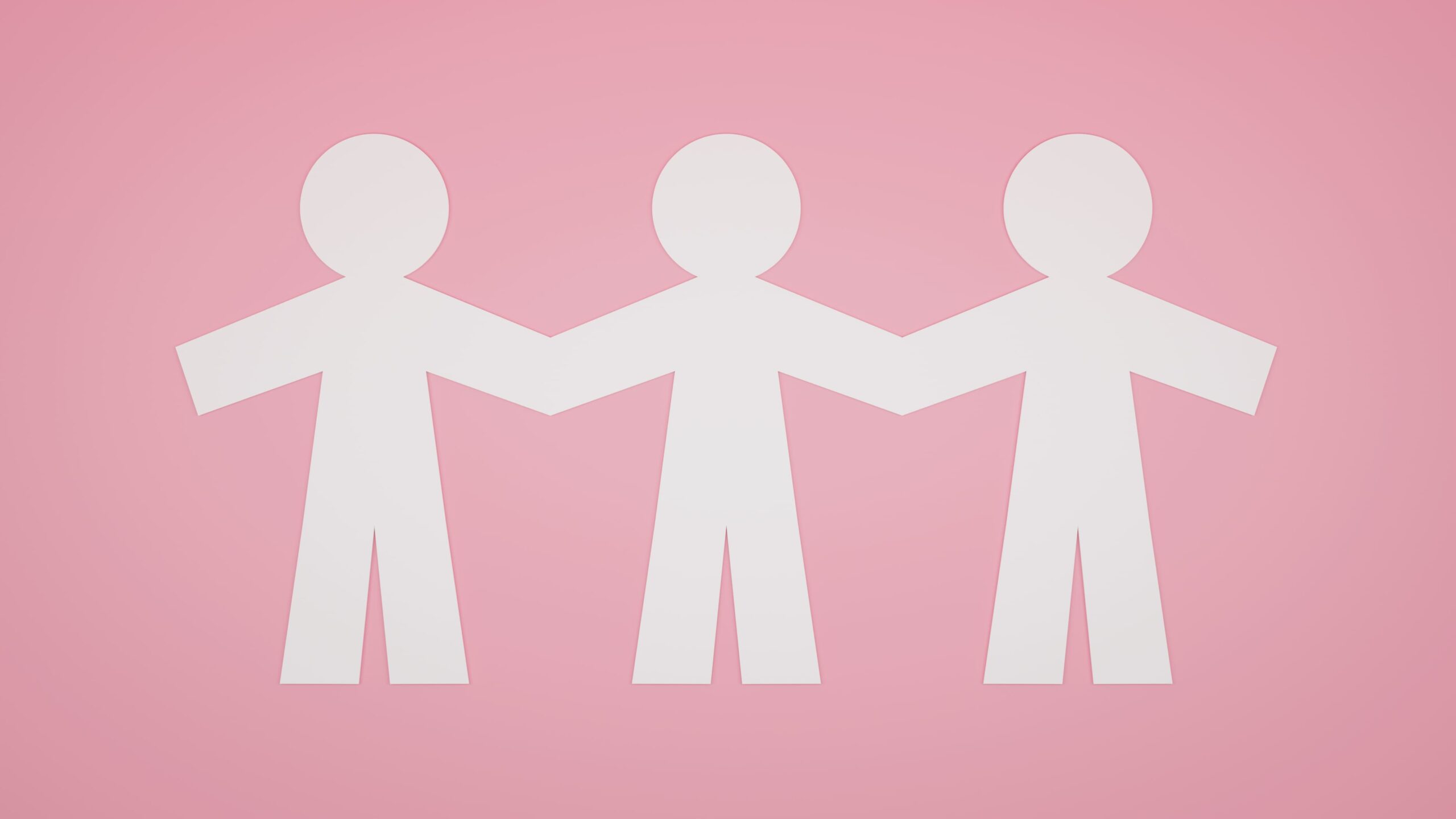 Ludziki z papieru maja symbolizować rodzinię, która daje swoim dzieciom obywatelstwo